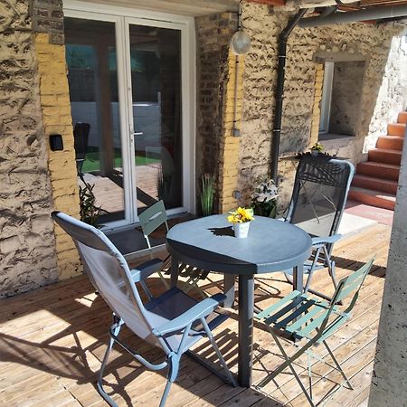 Meuble Avec Cour Apartamento Sotteville-lès-Rouen Exterior foto